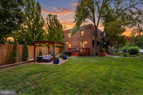Photo of 245 Buchanan Street, ALEXANDRIA, VA 22314 (MLS # VAAX2064374)