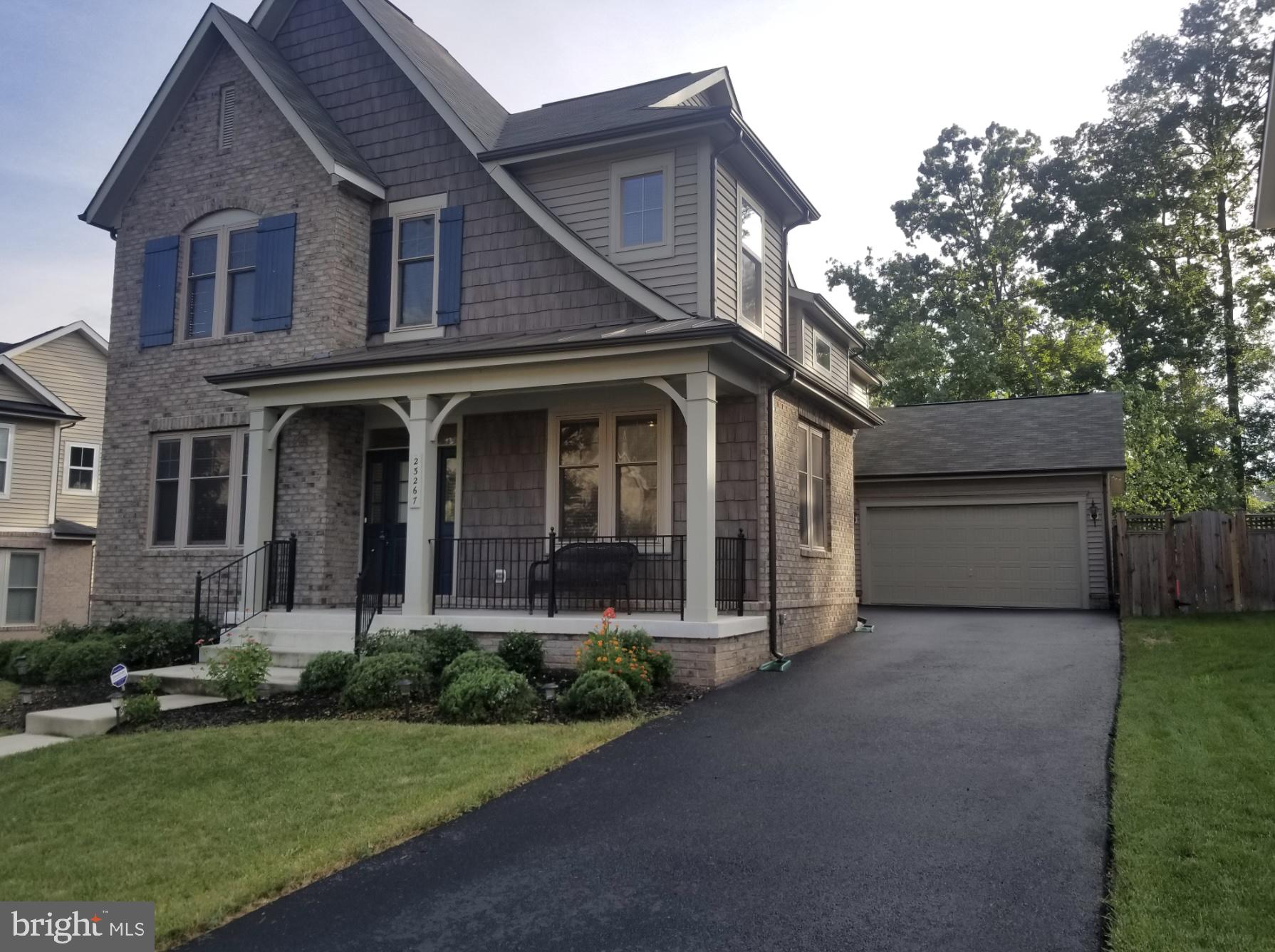 BRAMBLETON LANDBAY - Residential Lease