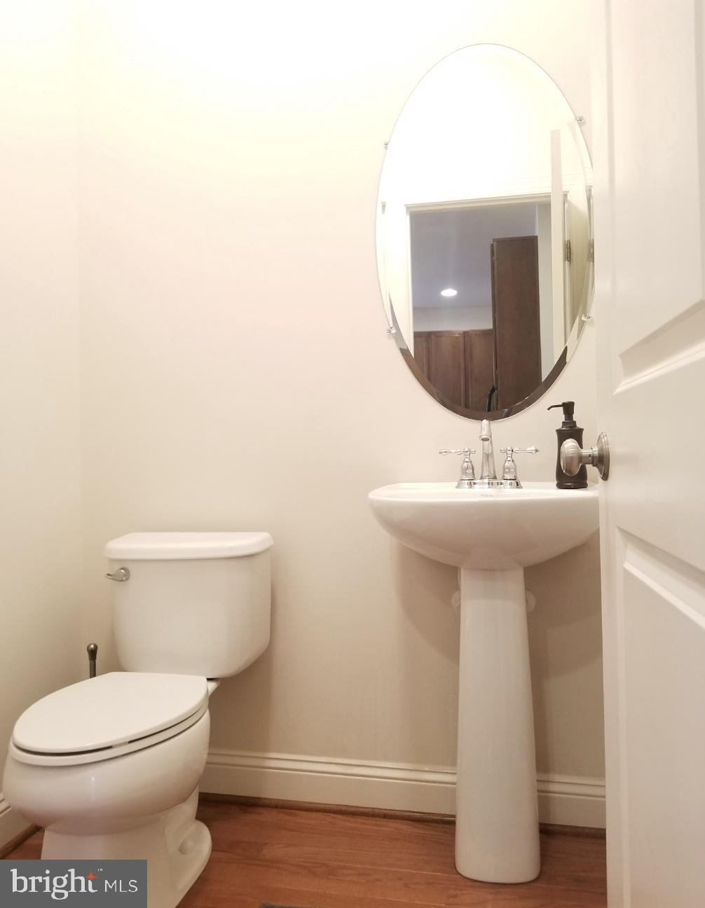 BRAMBLETON LANDBAY - Residential Lease