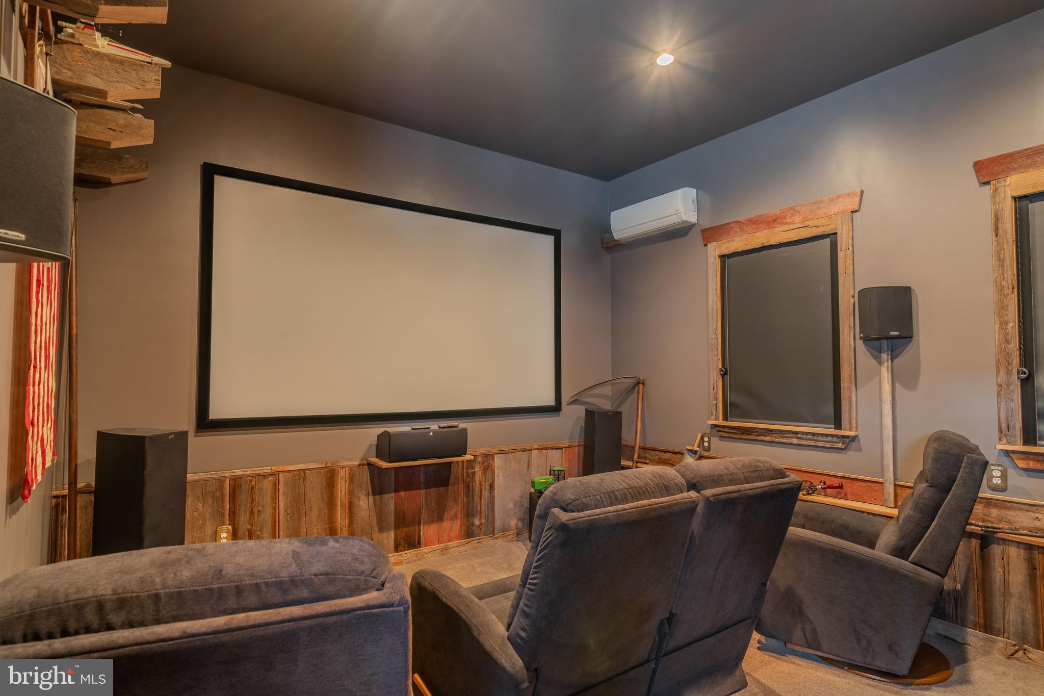 NEWPORT - Residential