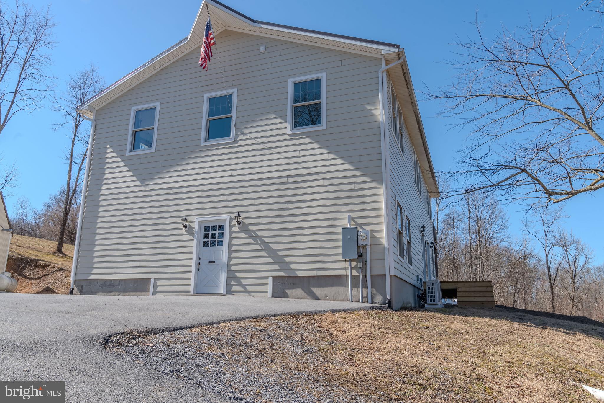 NEWPORT - Residential