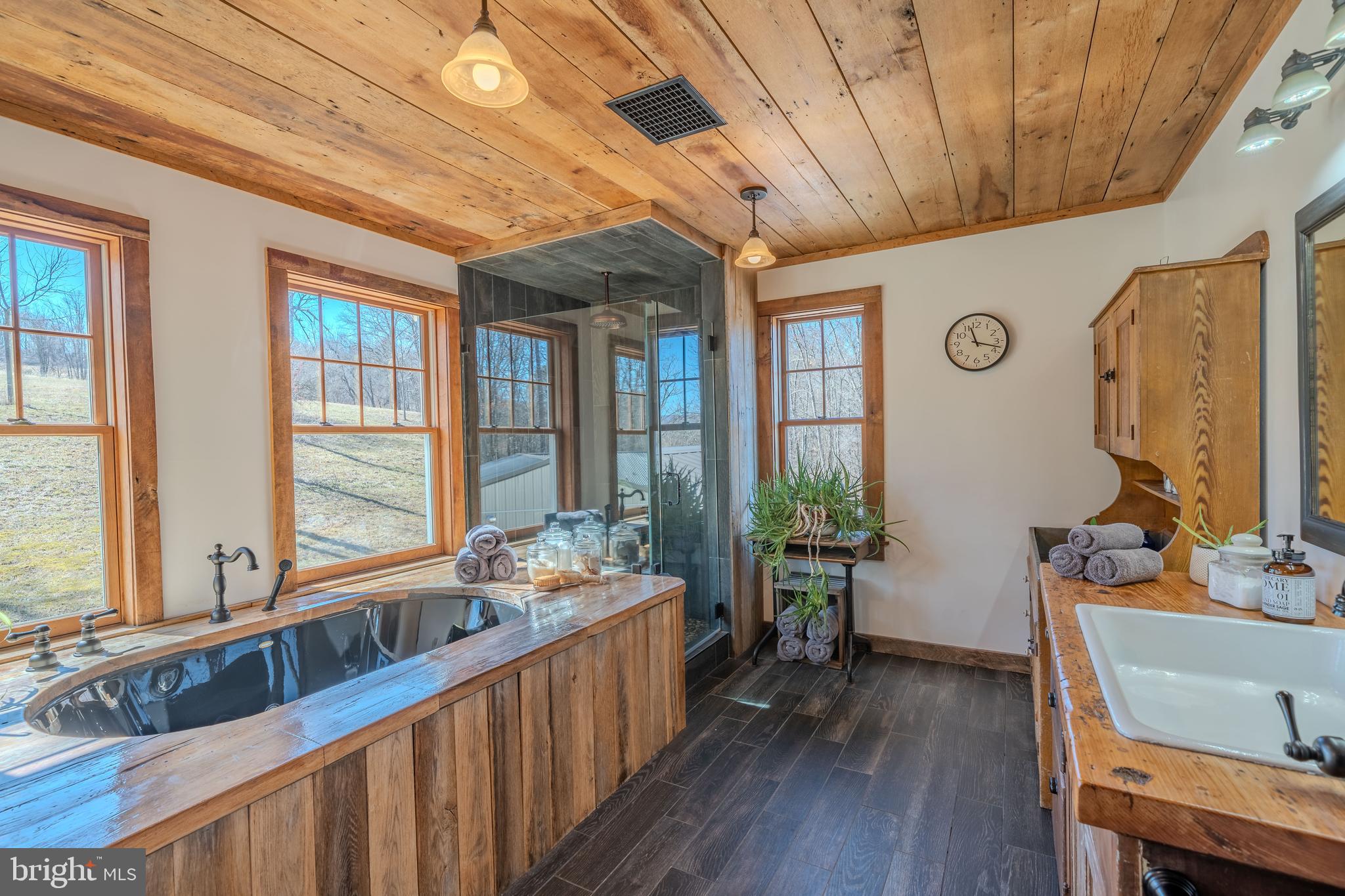 NEWPORT - Residential