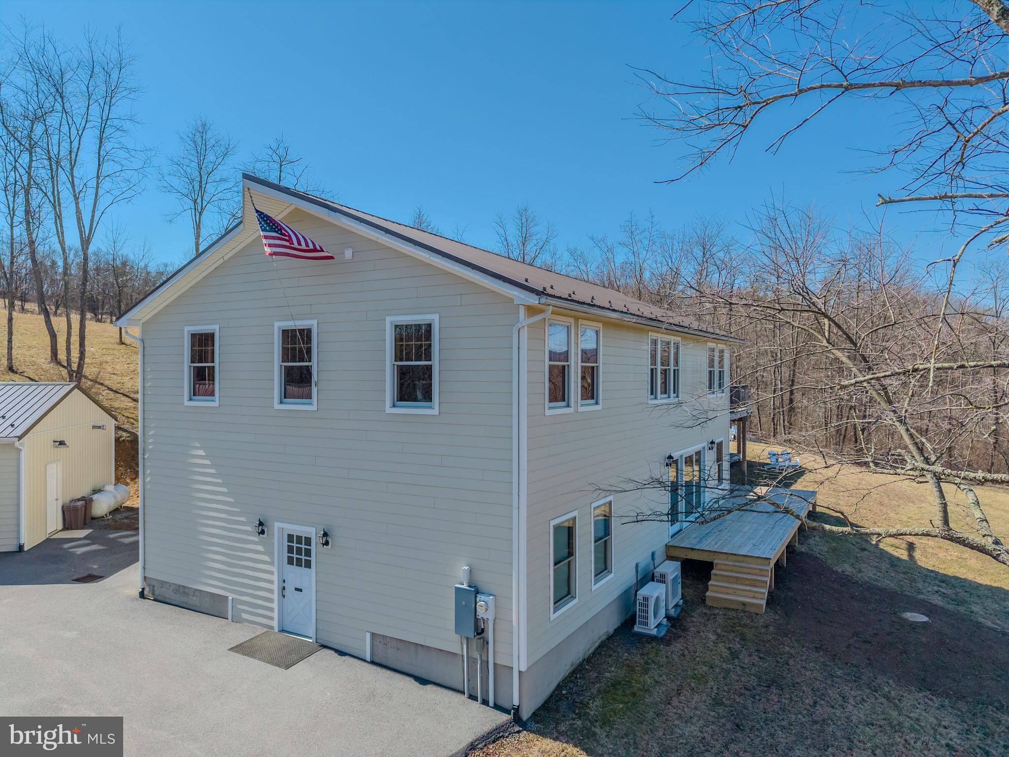 NEWPORT - Residential