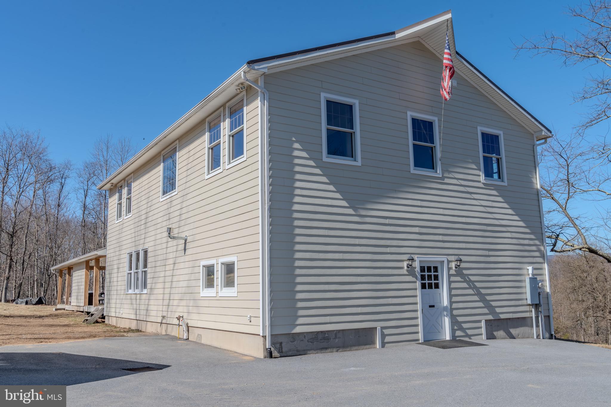 NEWPORT - Residential