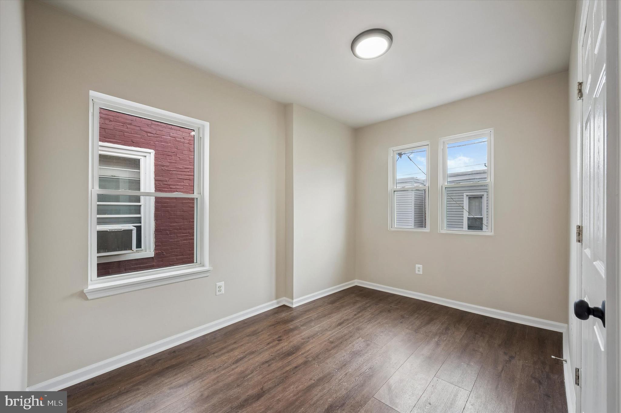 COBBS CREEK - Residential
