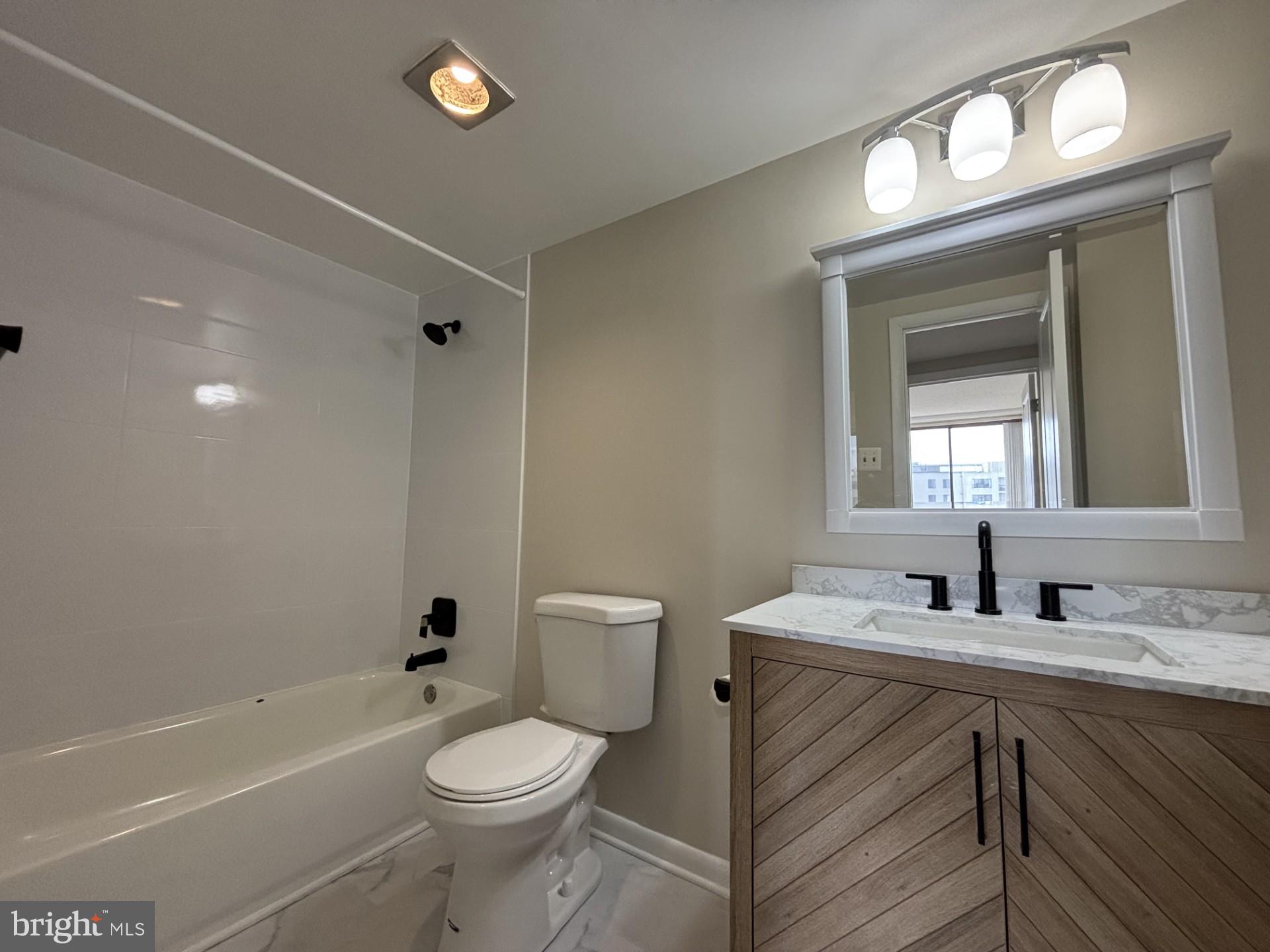 OLYMPUS INCL - Residential Lease