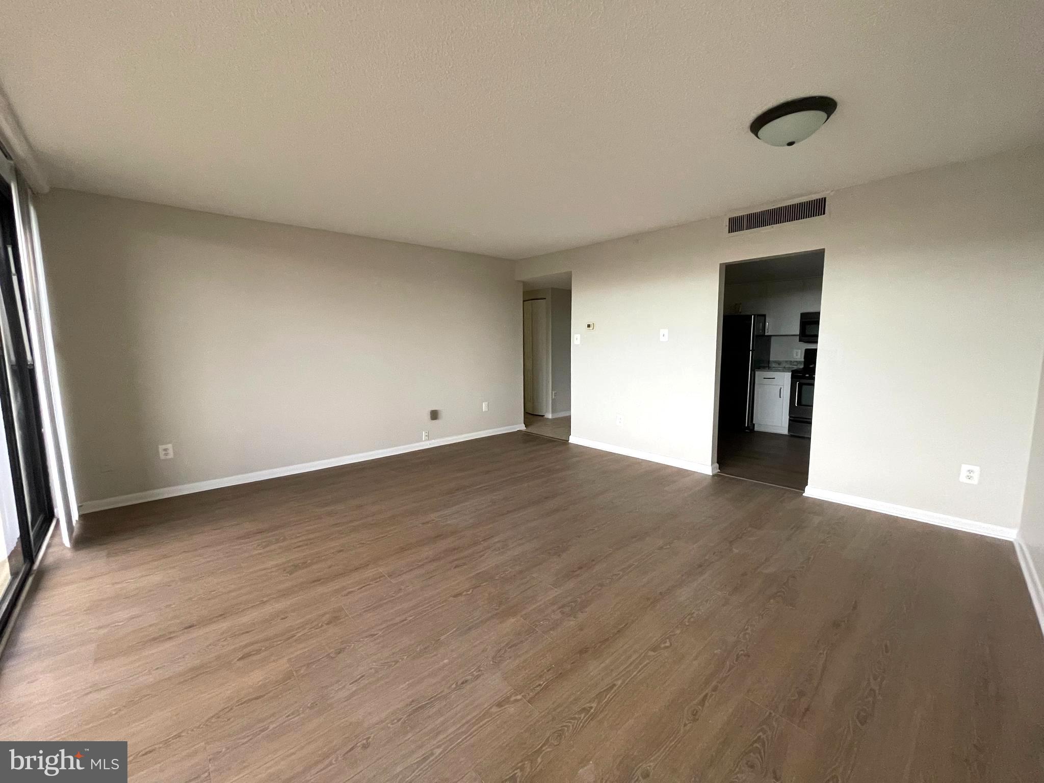 OLYMPUS INCL - Residential Lease