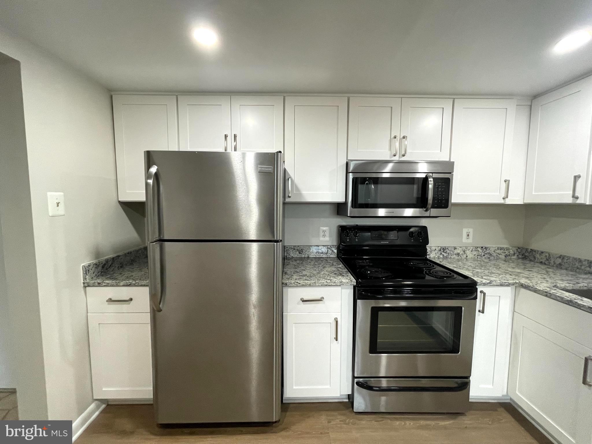 OLYMPUS INCL - Residential Lease