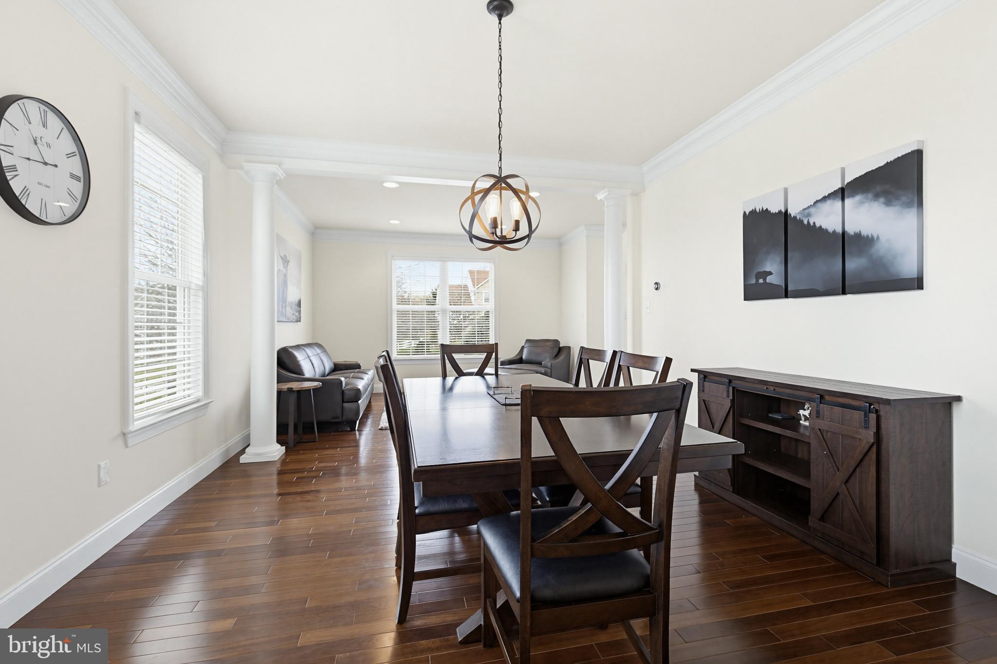 GOLDEN OAKS - Residential