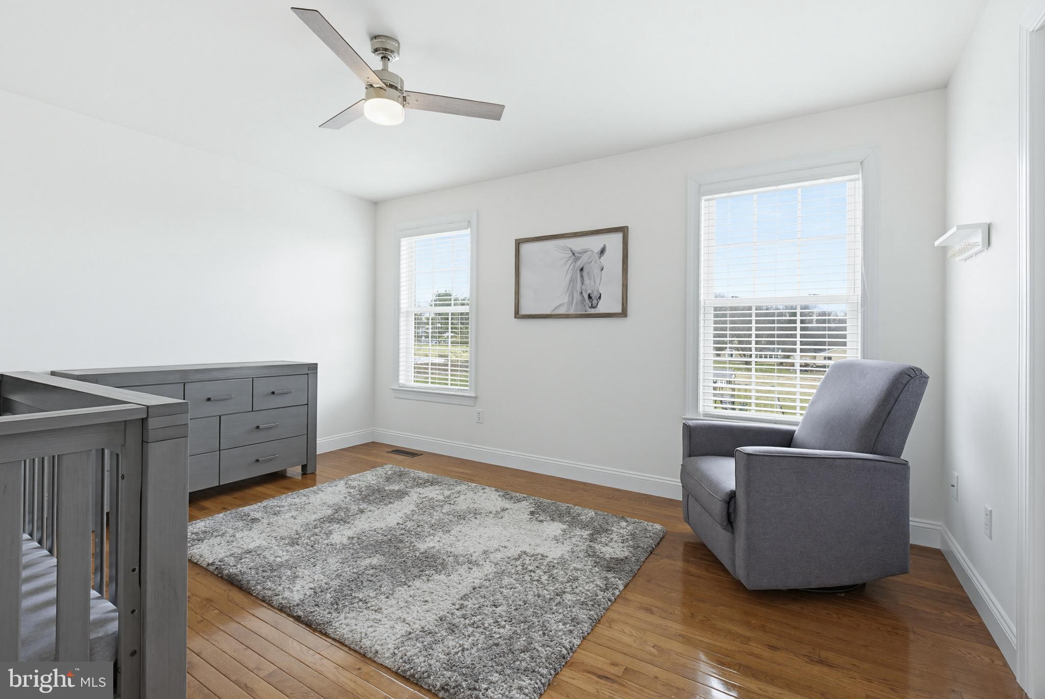 GOLDEN OAKS - Residential