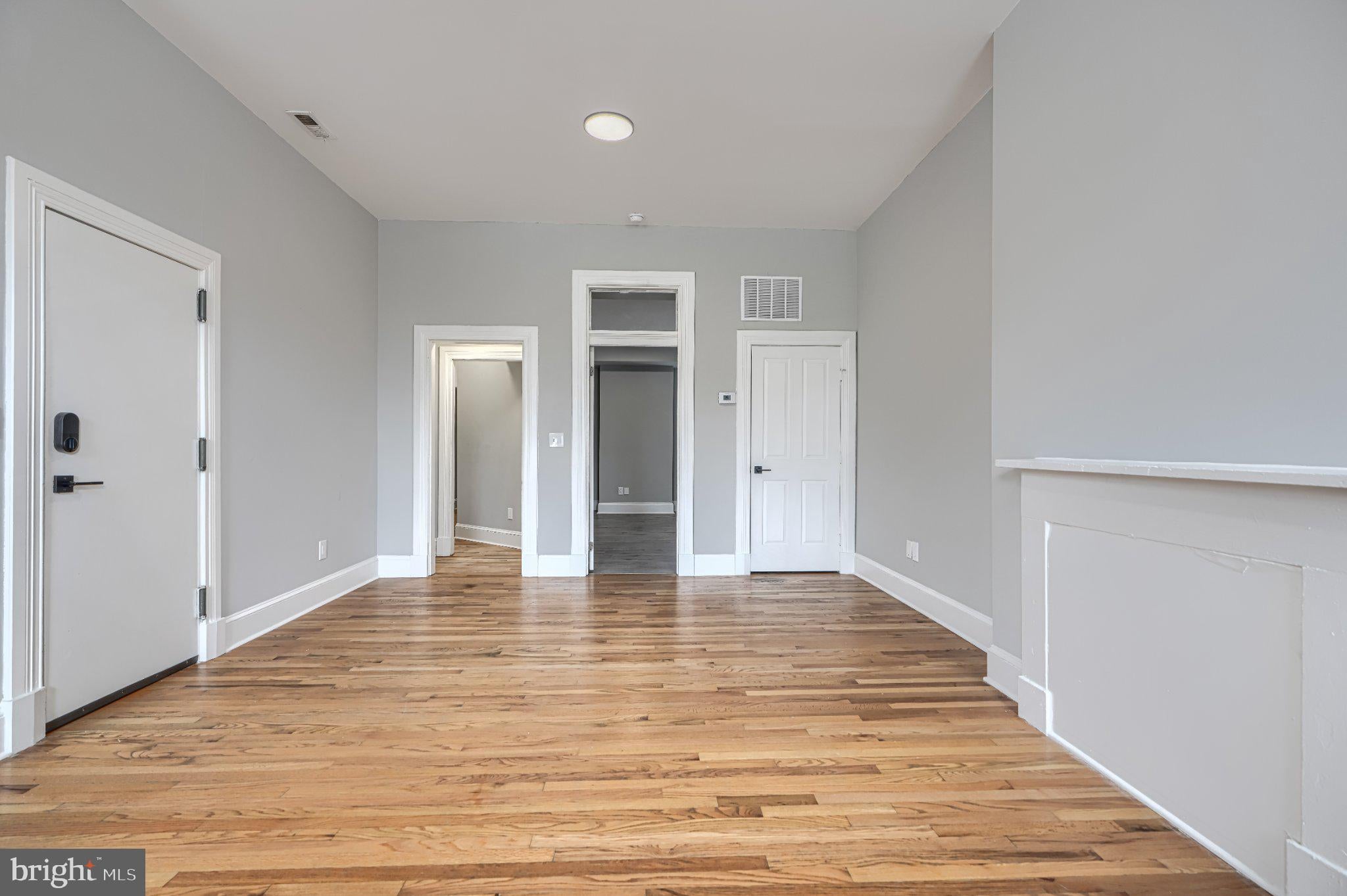 1310 W LEXINGTON STREET 3