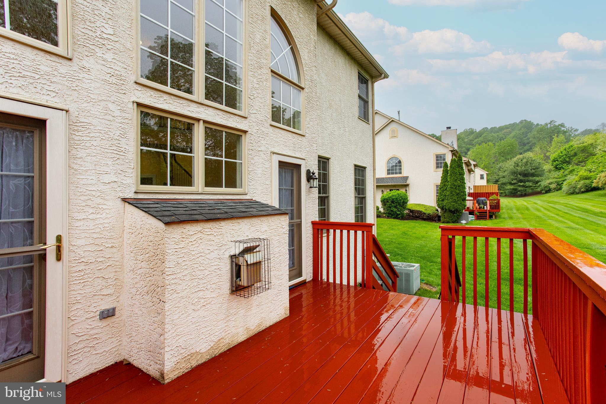 82 GRANVILLE WAY