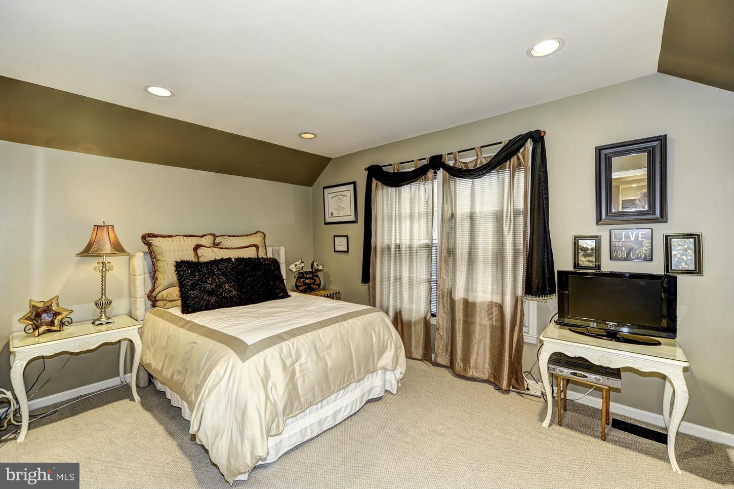 NORTH FARM - Residential