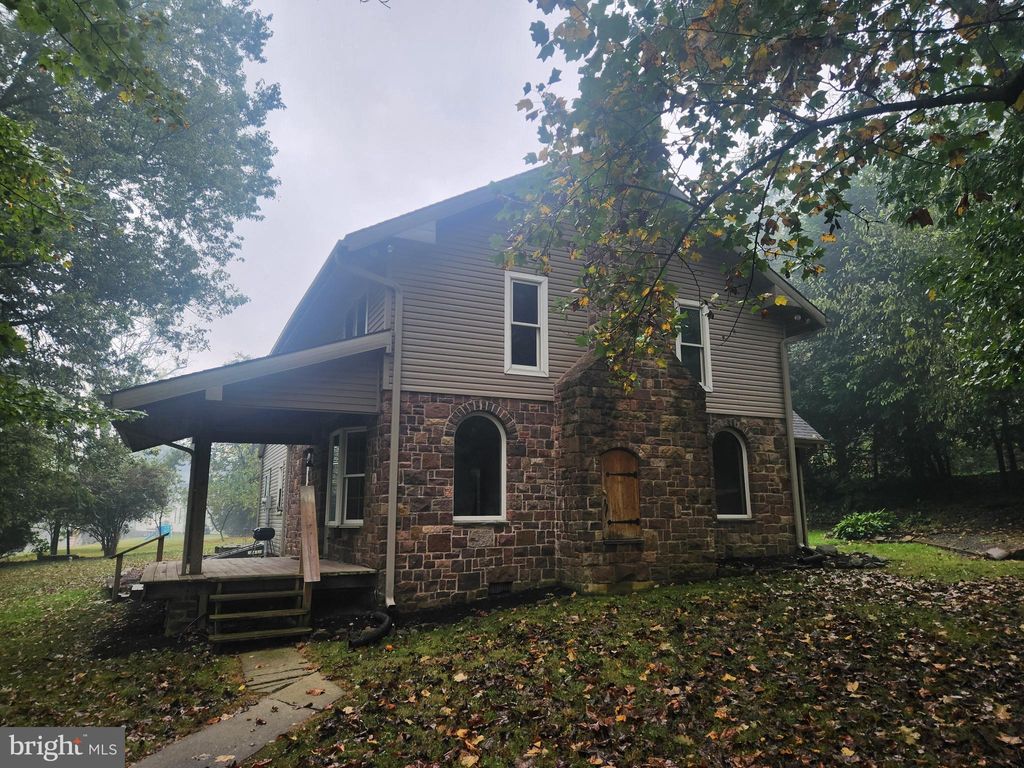 Photo of 232 Mansion House Road, MANHEIM, PA 17545 (MLS # PALA2077274)
