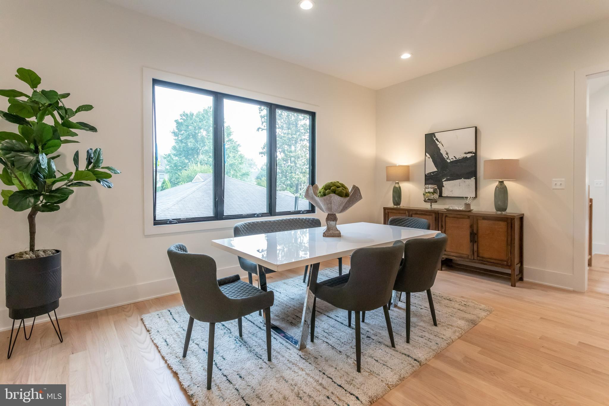 ROCK SPRING - Residential