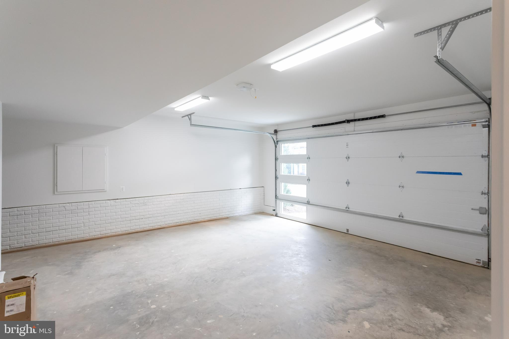 ROCK SPRING - Residential