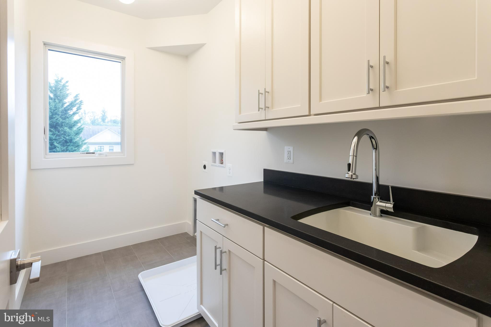 ROCK SPRING - Residential