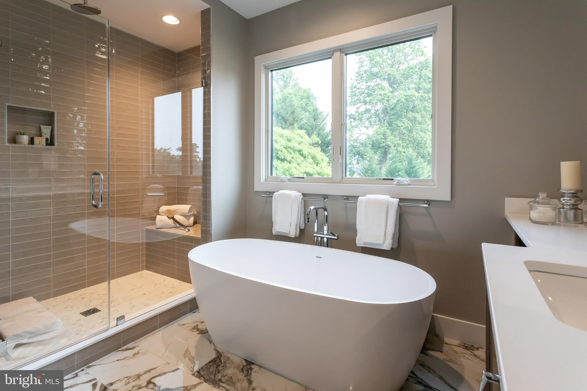 ROCK SPRING - Residential