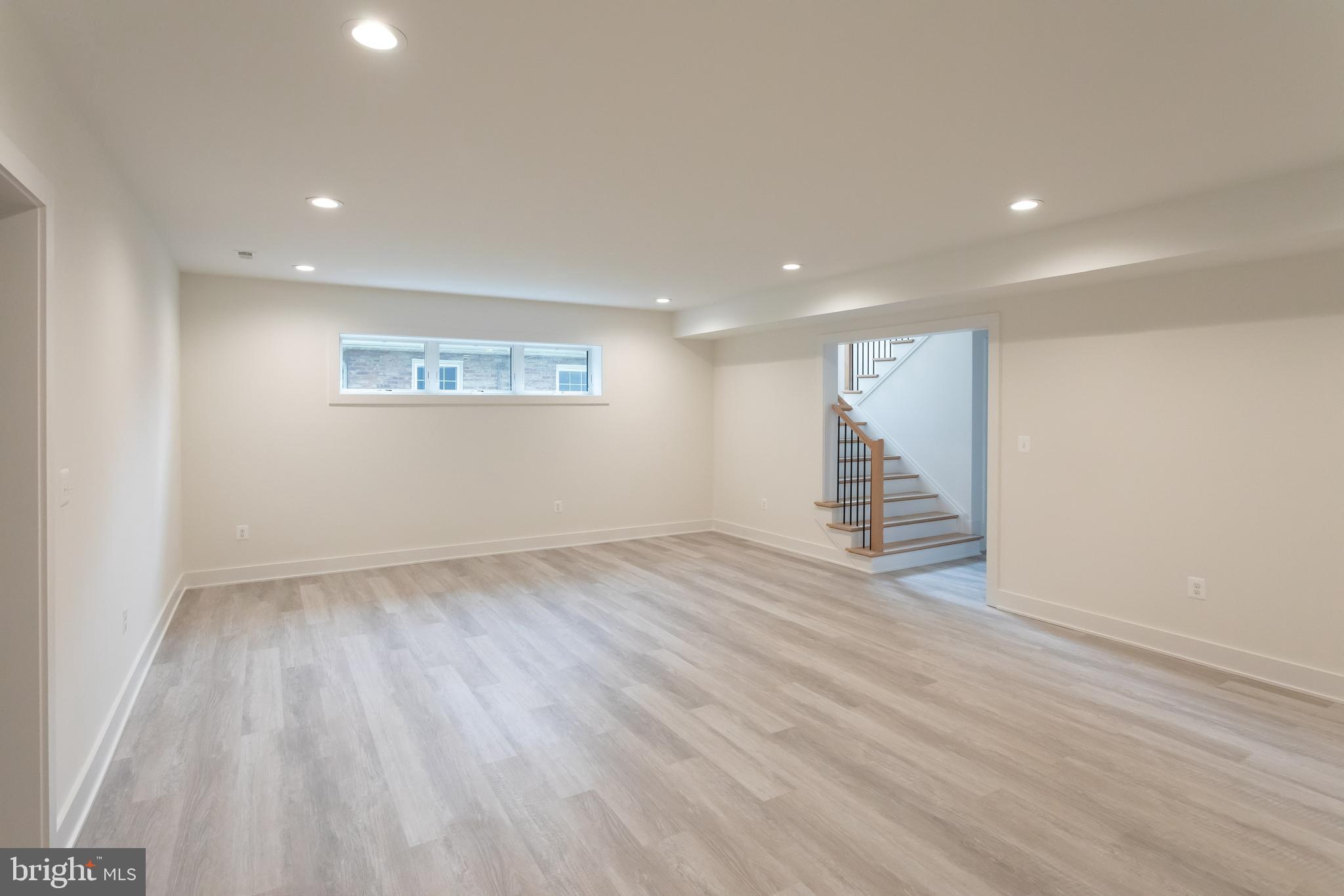 ROCK SPRING - Residential