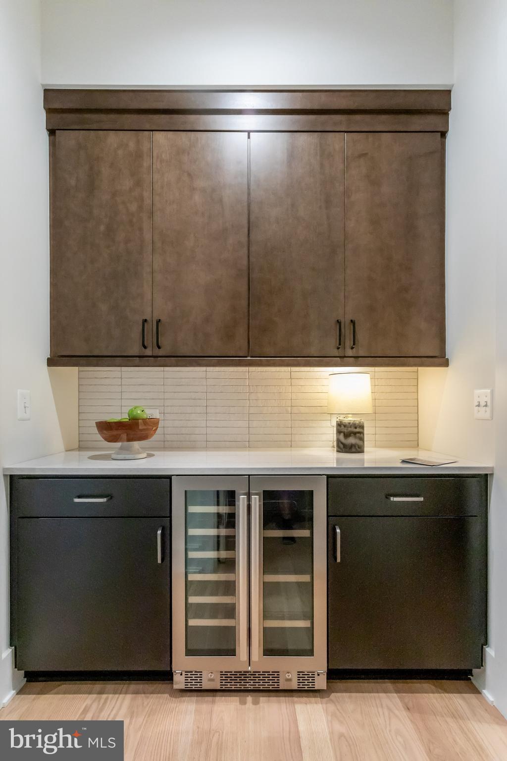 ROCK SPRING - Residential