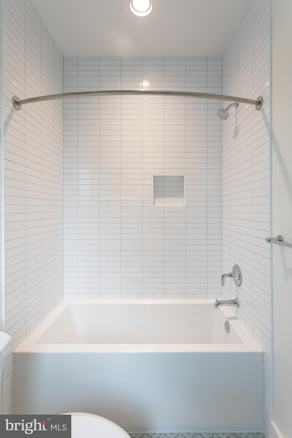 ROCK SPRING - Residential