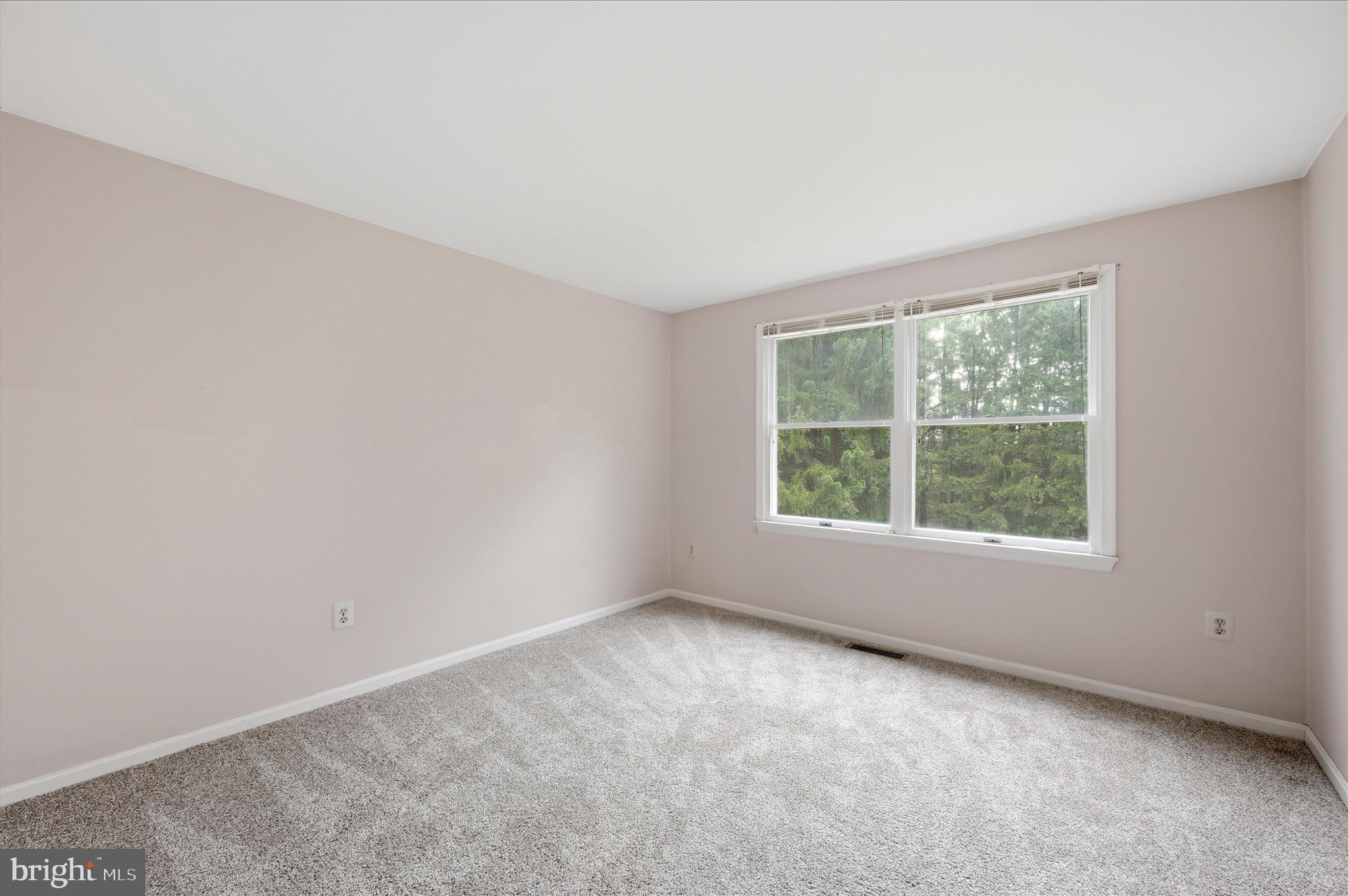 OPEQUON ESTATES - Residential