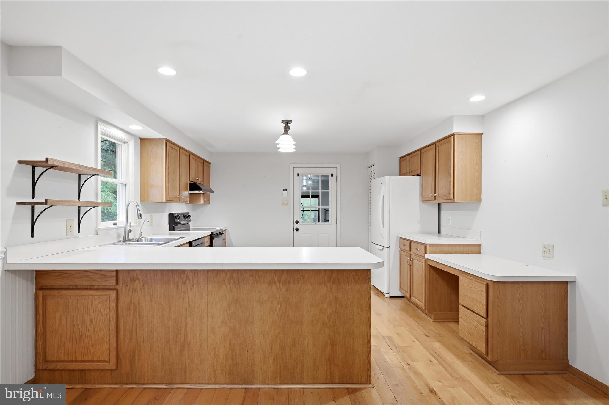 OPEQUON ESTATES - Residential