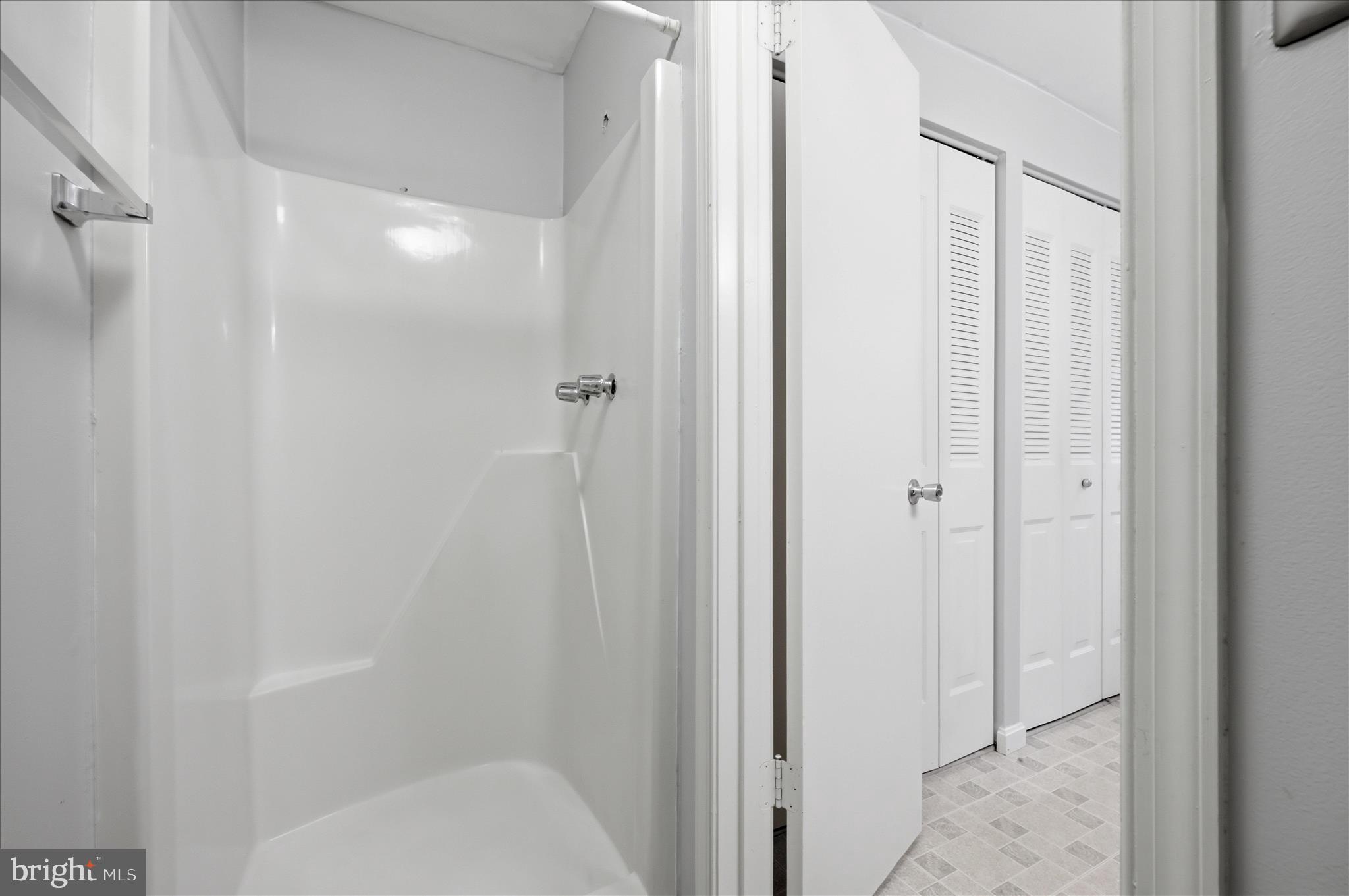OPEQUON ESTATES - Residential