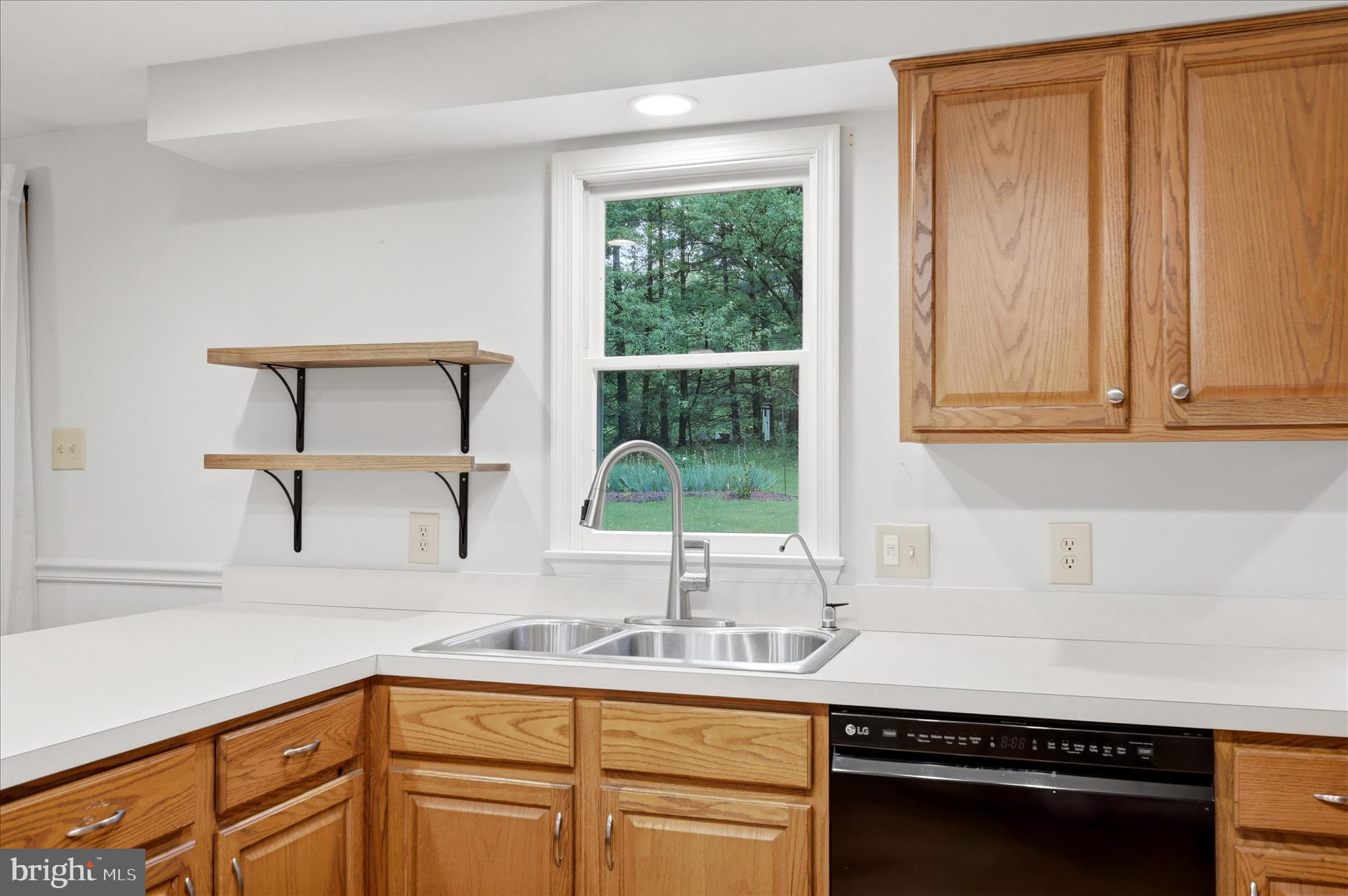 OPEQUON ESTATES - Residential