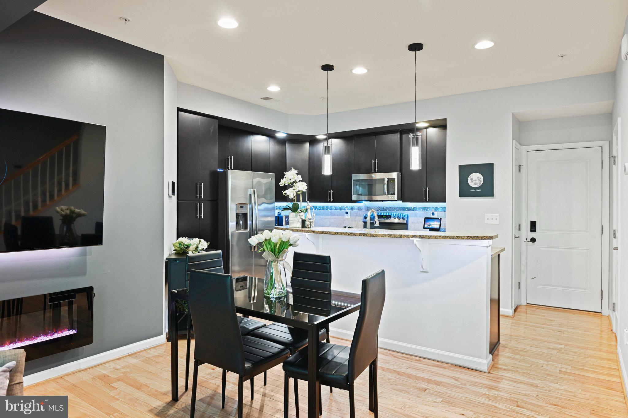 HEATHCOTE COMMONS - Residential