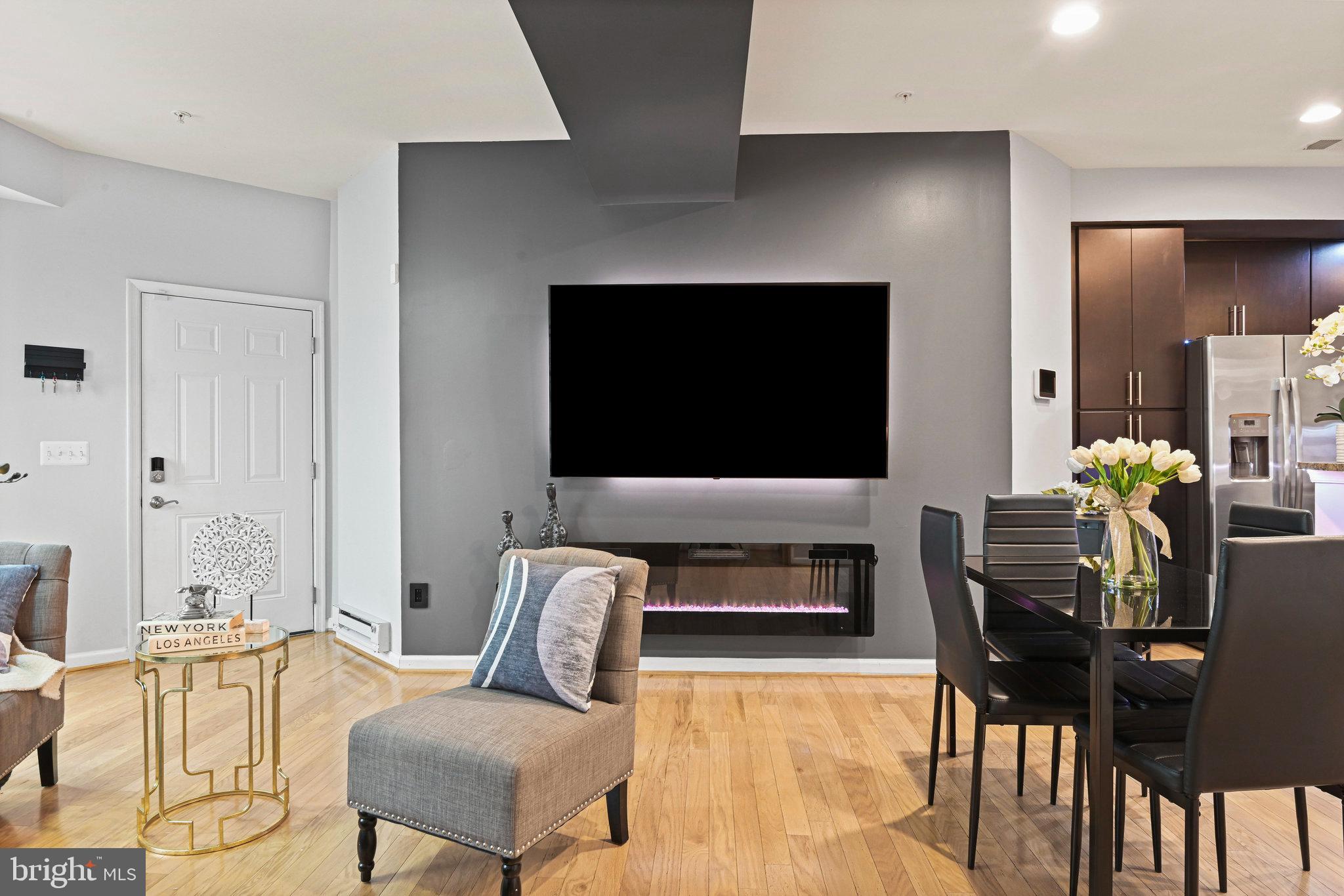 HEATHCOTE COMMONS - Residential