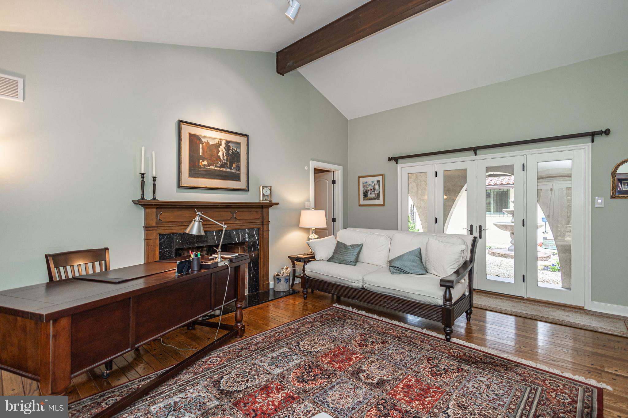 RED FOX FARMS - Residential