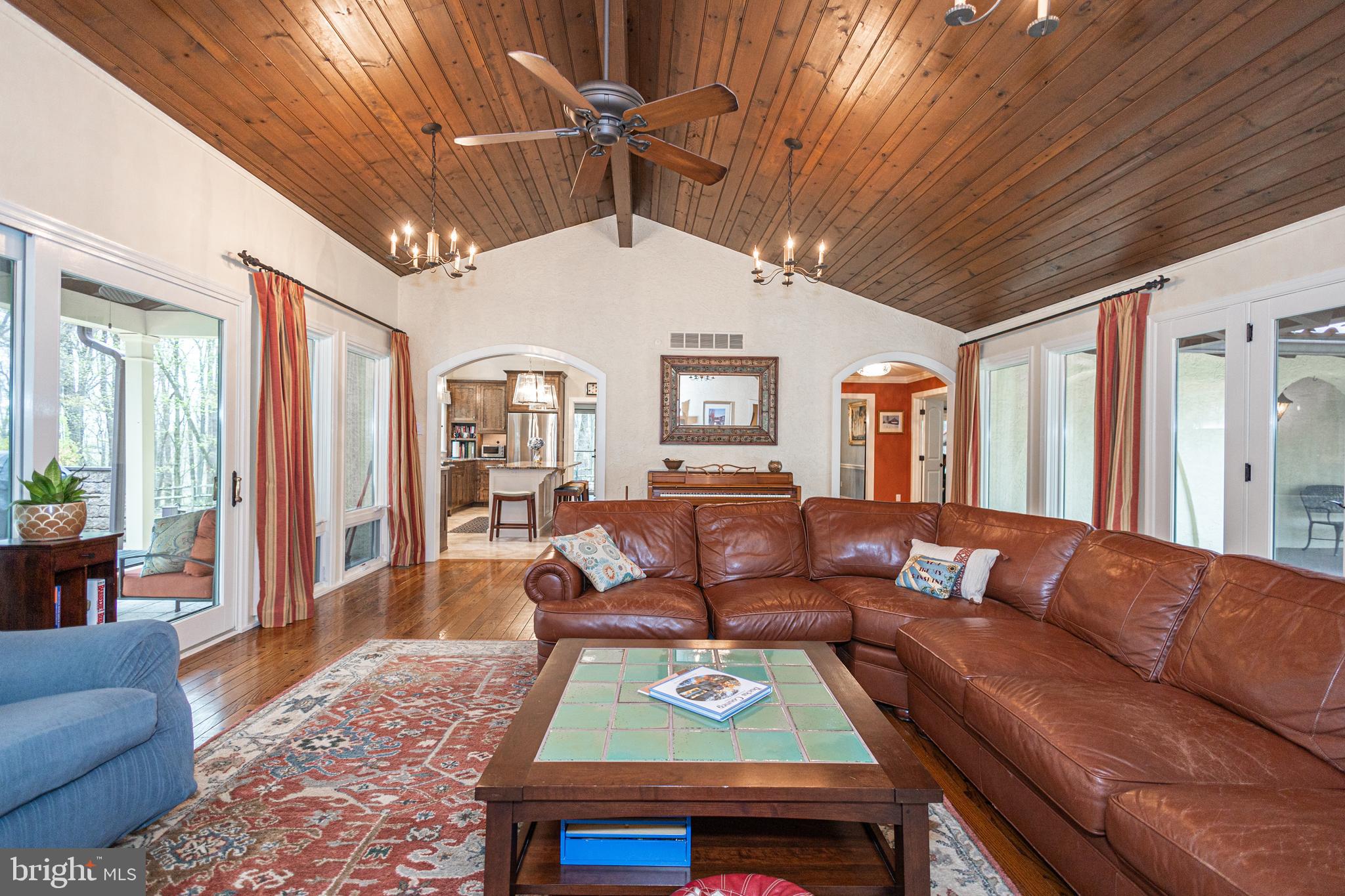 RED FOX FARMS - Residential