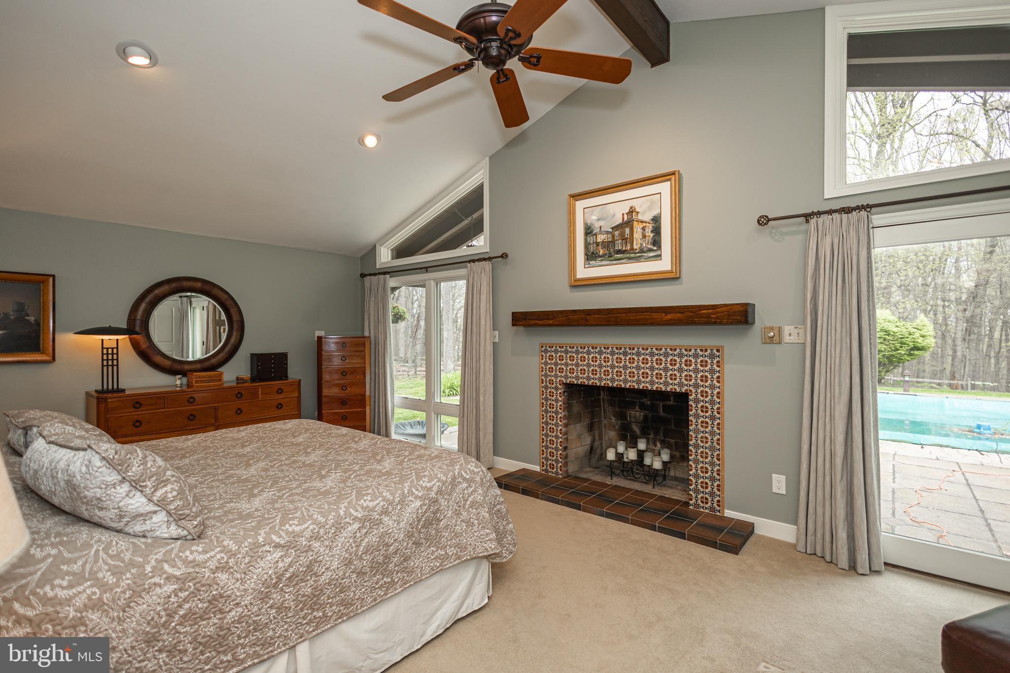 RED FOX FARMS - Residential