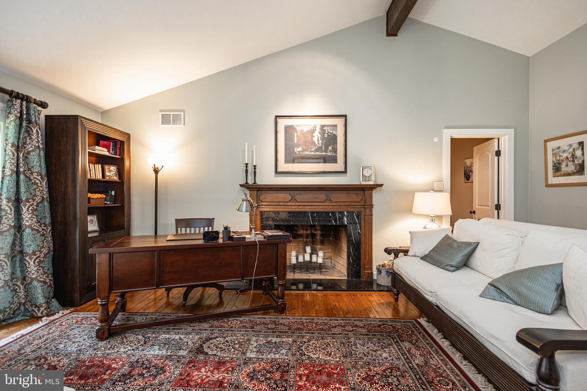 RED FOX FARMS - Residential