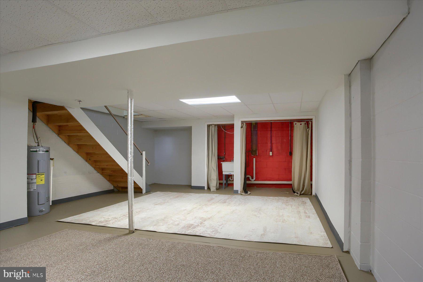 WYNDHAM PLACE - Residential