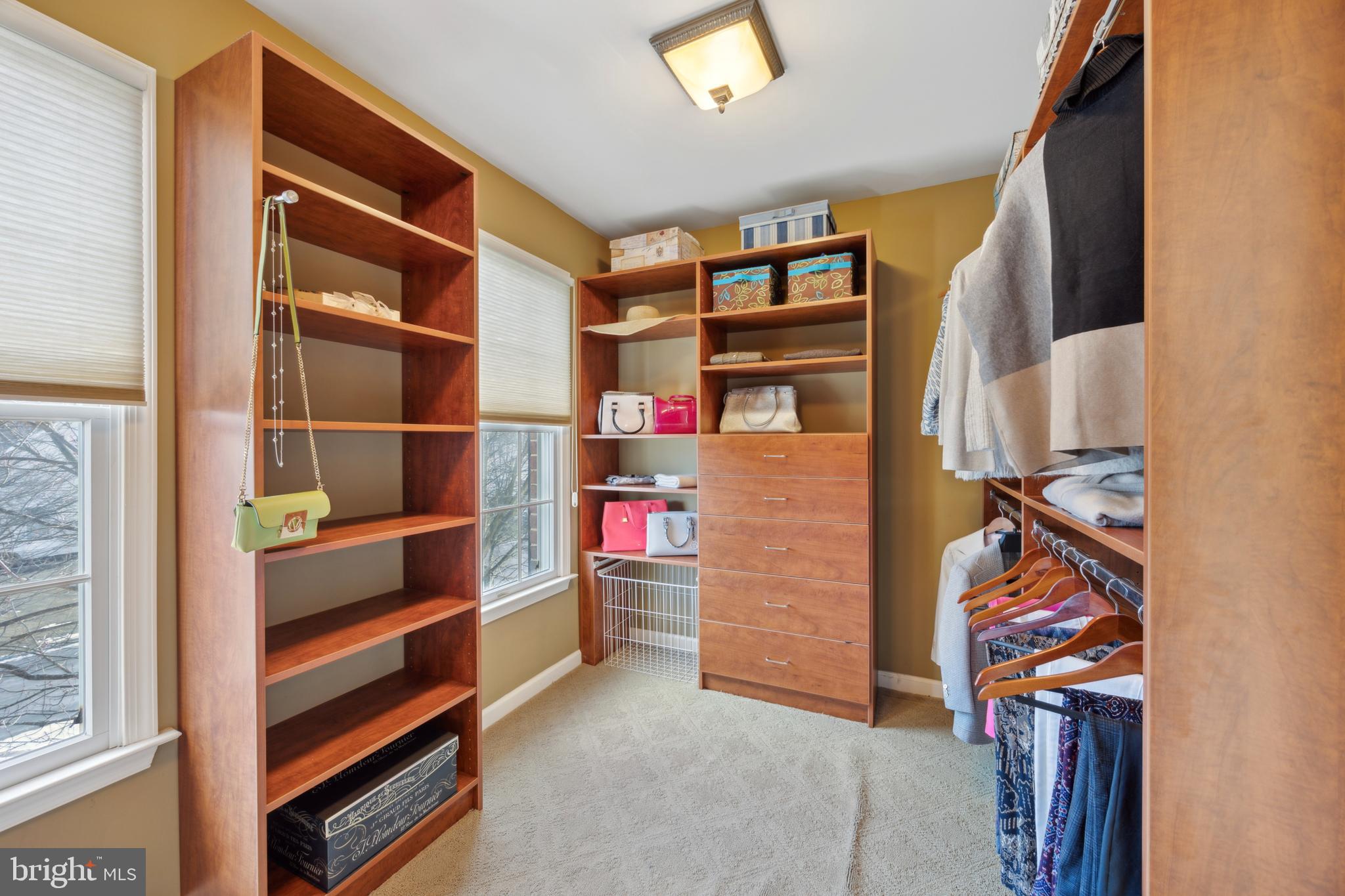 BLUE BELL CC - Residential