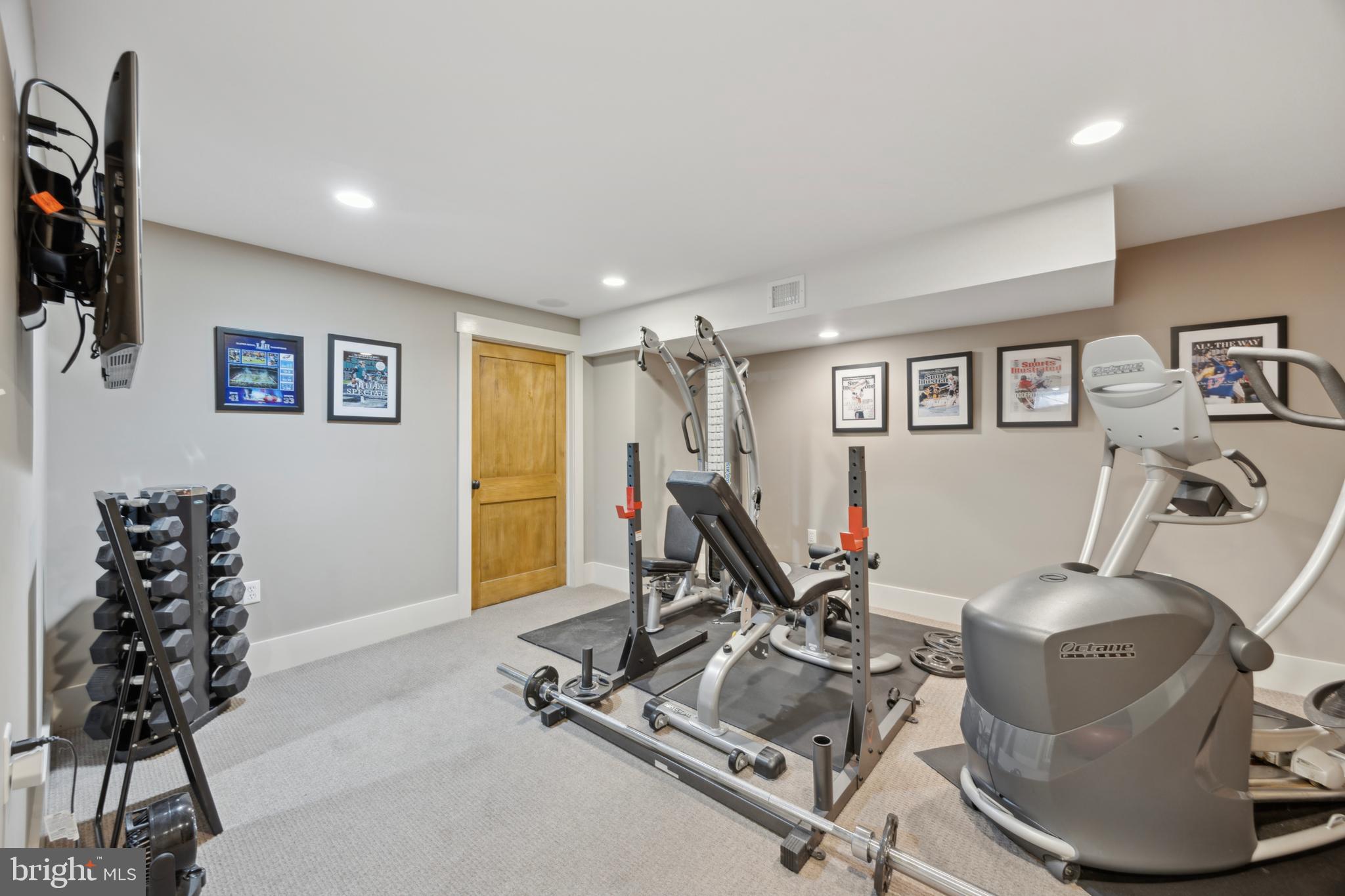 BLUE BELL CC - Residential