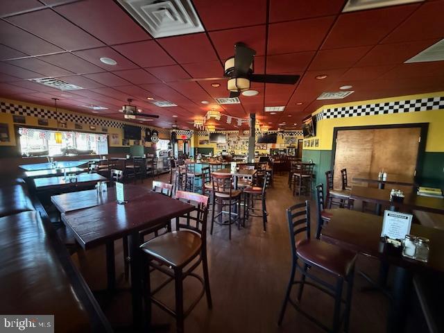 LOGAN SQ - Commercial Sale