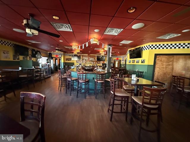 LOGAN SQ - Commercial Sale