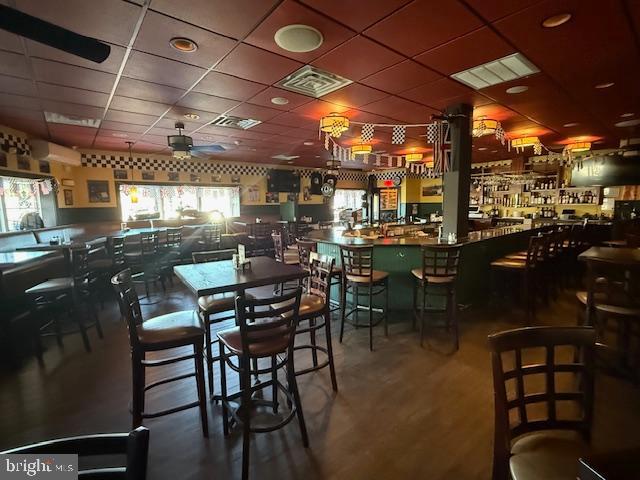 LOGAN SQ - Commercial Sale