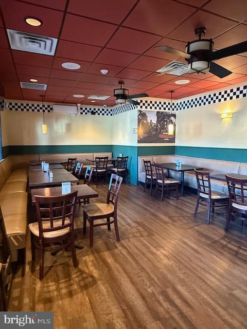 LOGAN SQ - Commercial Sale