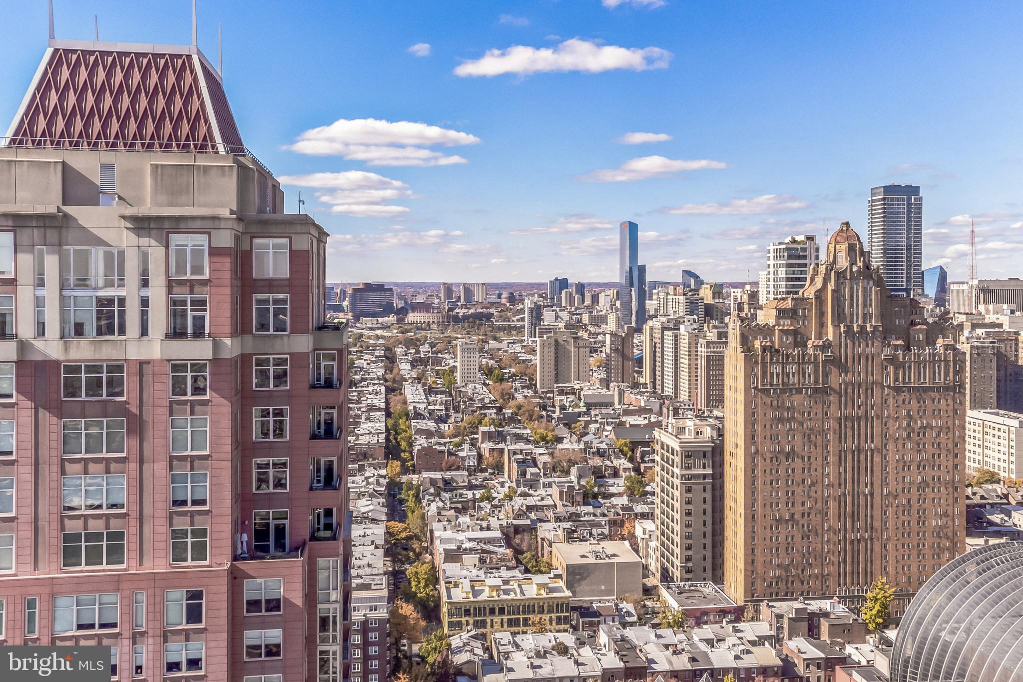 AVENUE OF THE ARTS - Residential