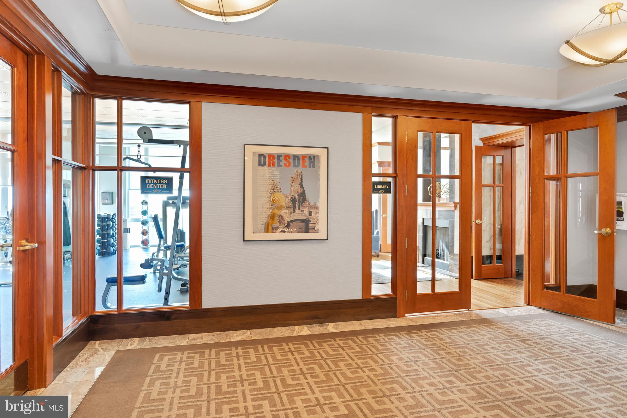 AVENUE OF THE ARTS - Residential