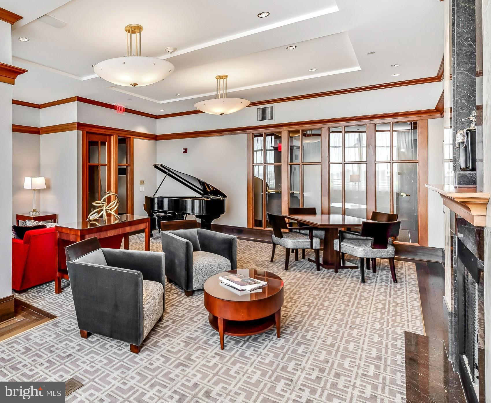 AVENUE OF THE ARTS - Residential