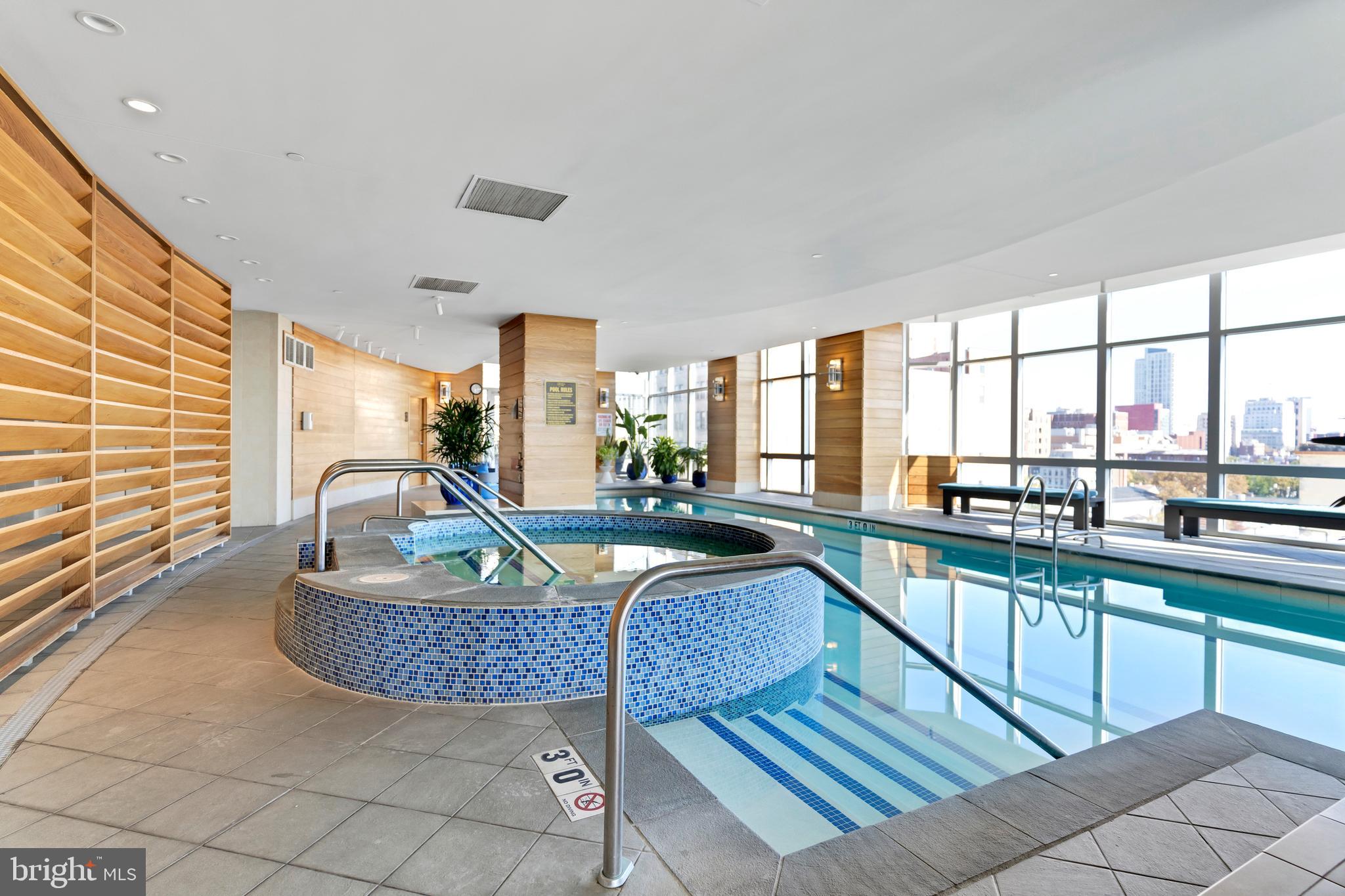 AVENUE OF THE ARTS - Residential