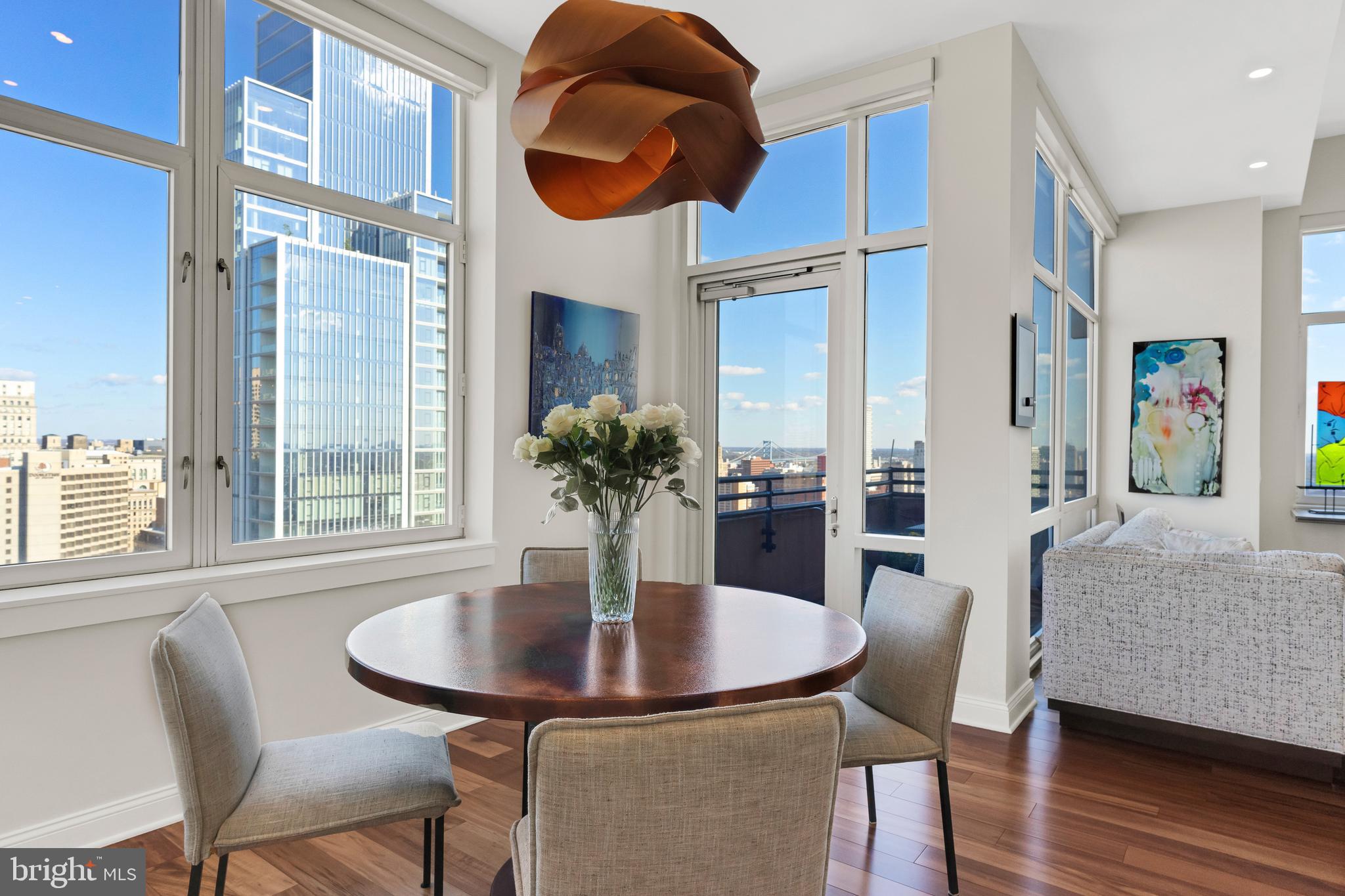 AVENUE OF THE ARTS - Residential