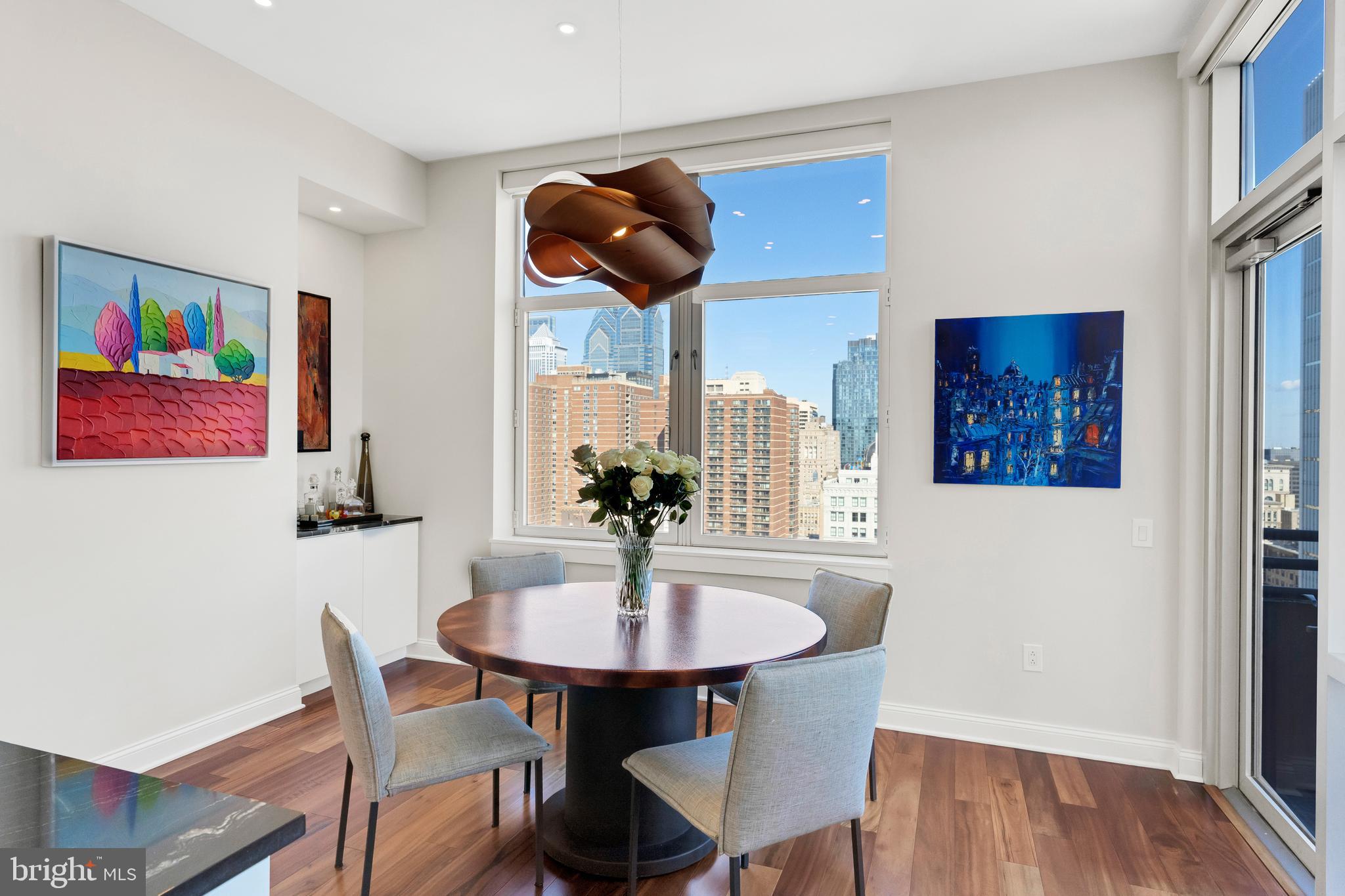 AVENUE OF THE ARTS - Residential