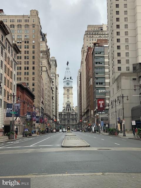 AVENUE OF THE ARTS - Residential