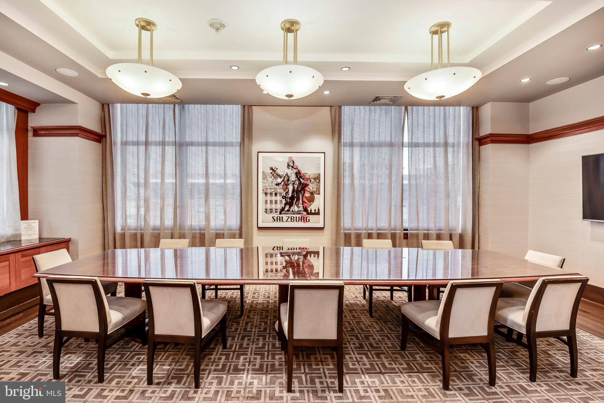 AVENUE OF THE ARTS - Residential